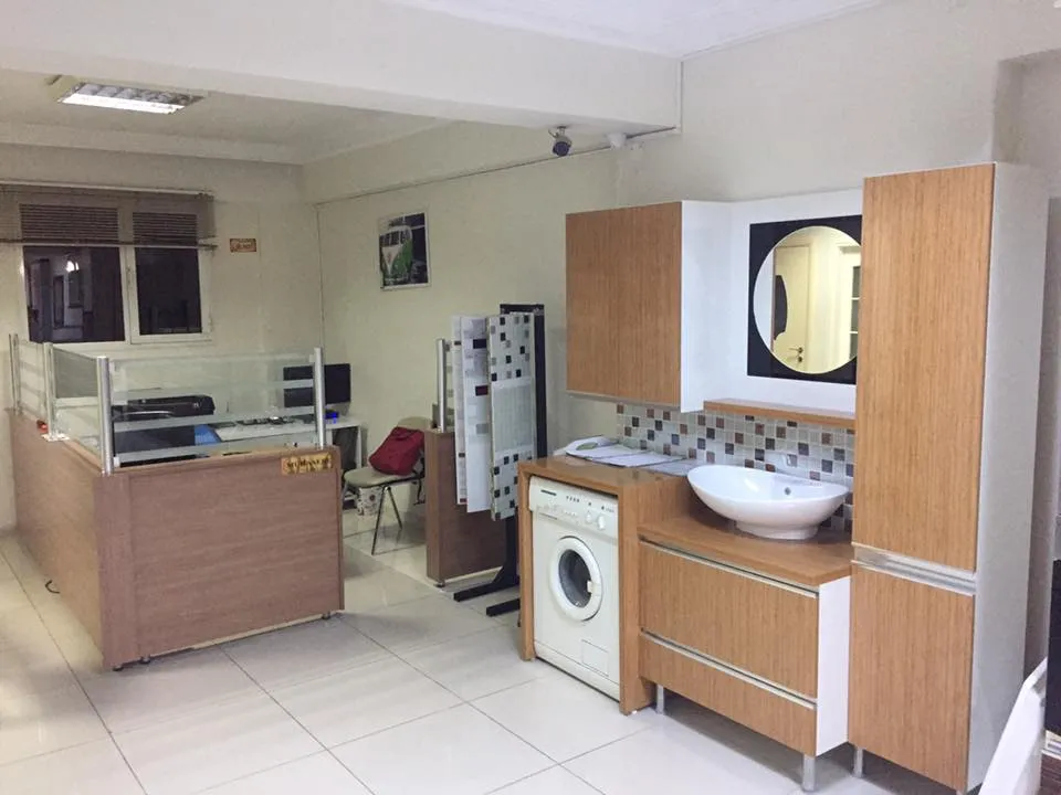 Cem Yeşilay Luxury Mermer Tezgahlı Çıtalı Nostaljik Beyaz Lake Banyo (MODEL-10) - Buca Adatepe özel mimari imalat