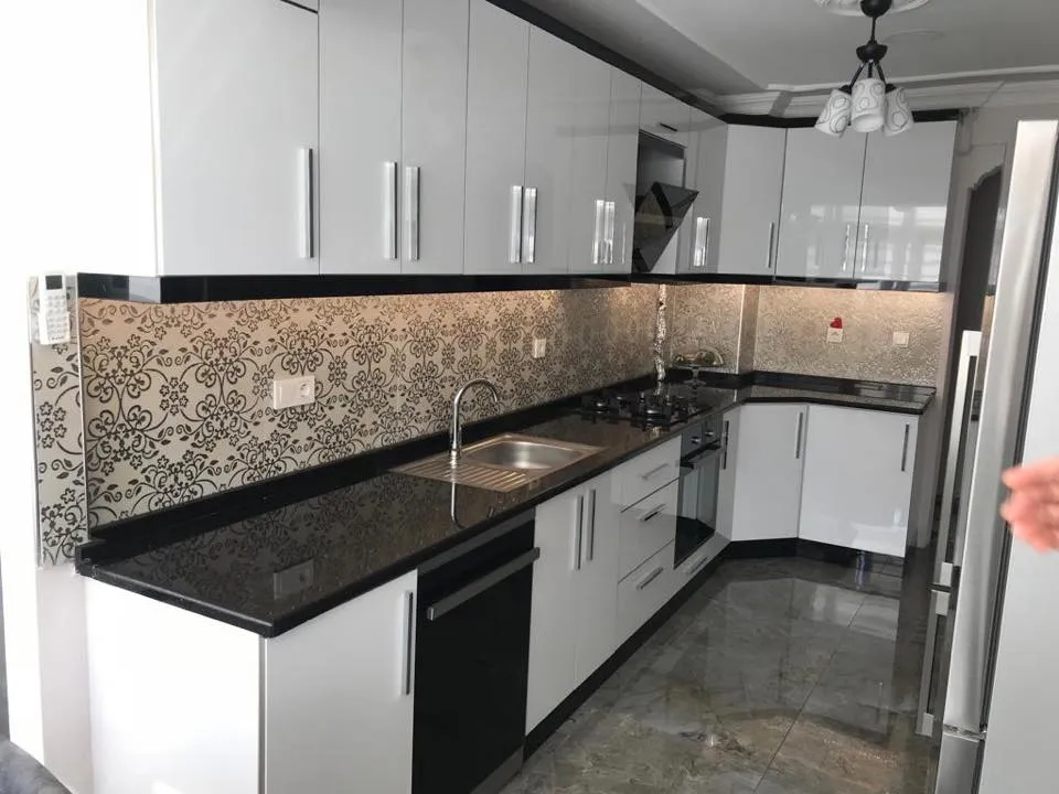 Cem Yeşilay Luxury Fırın Boyalı Beyaz Lake Tavana Sıfır Mutfak (MODEL-17-4) - Buca Adatepe özel mimari imalat
