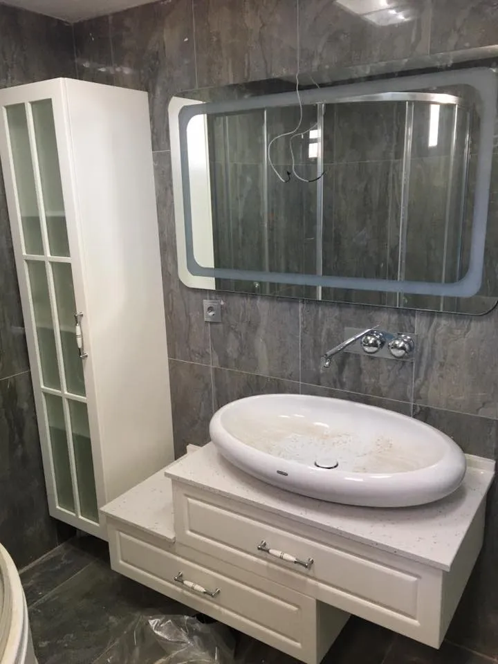 Cem Yeşilay Luxury Gizli Entegre Basamaklı Çocuk Dostu Banyo Dolabı (MODEL-17) - Buca Adatepe özel mimari imalat