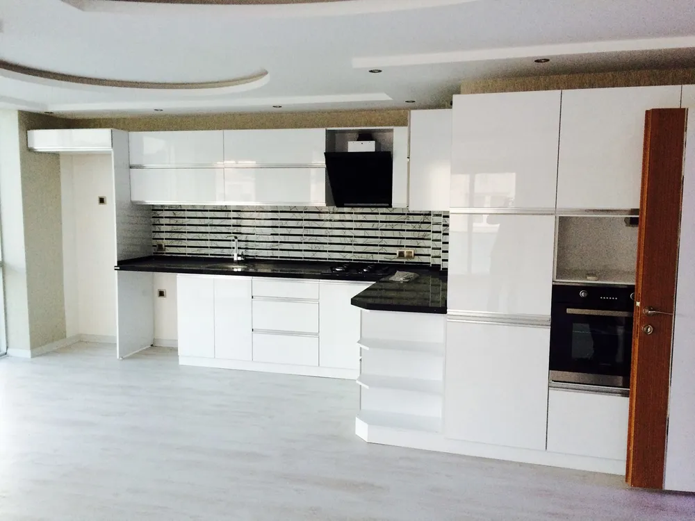 Cem Yeşilay Luxury Stüdyo 1+1 Daire Gizli Cihazlı Kompakt Mutfak (MODEL-23-4) - Buca Adatepe özel mimari imalat