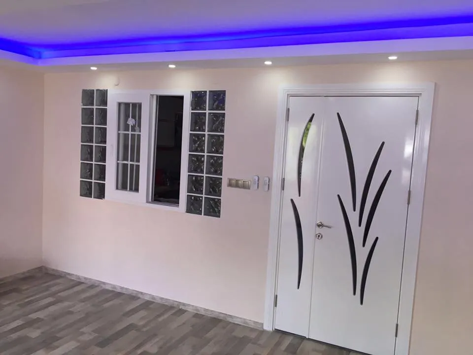 Cem Yeşilay Luxury Doğal Tik Ağacı Marin Tutkallı Banyo Kapısı (MODEL-33) - Buca Adatepe özel mimari imalat