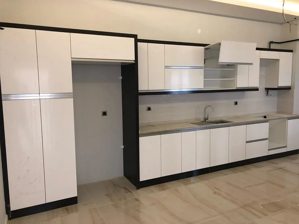 Cem Yeşilay Luxury Küçük Daireler İçin Düz Hatlı Kompakt Mutfak (MODEL-9-4) - Buca Adatepe özel mimari imalat